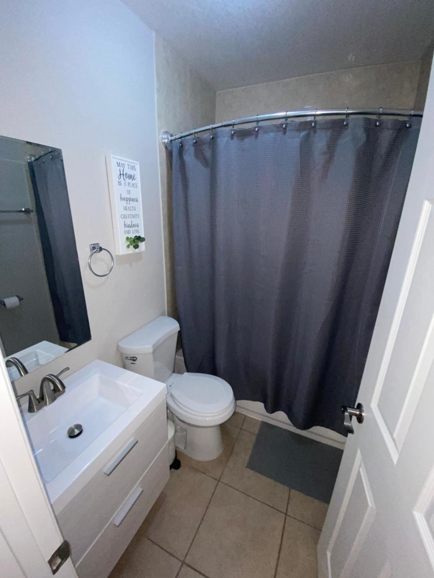 Luxurious Cozy Studio. Tampa Eksteriør billede